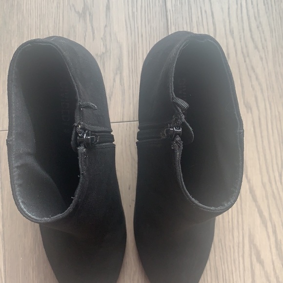 H&M faux suede booties size 40 - Picture 2 of 7